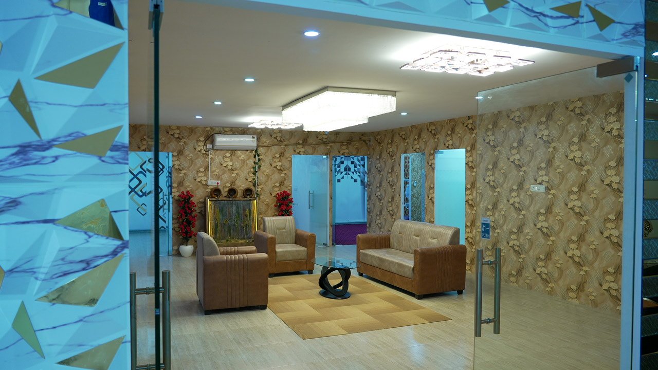 Patient waiting lounge at Best Smilles clinic in Jubilee Hills